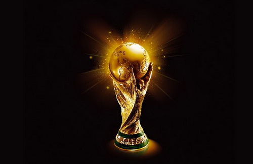 徐正源：韦世豪只归队练了一天；罗慕洛受伤可能因天气冷（徐正源称韦世豪仅归队合练1天，罗慕洛受伤或与低温有关）