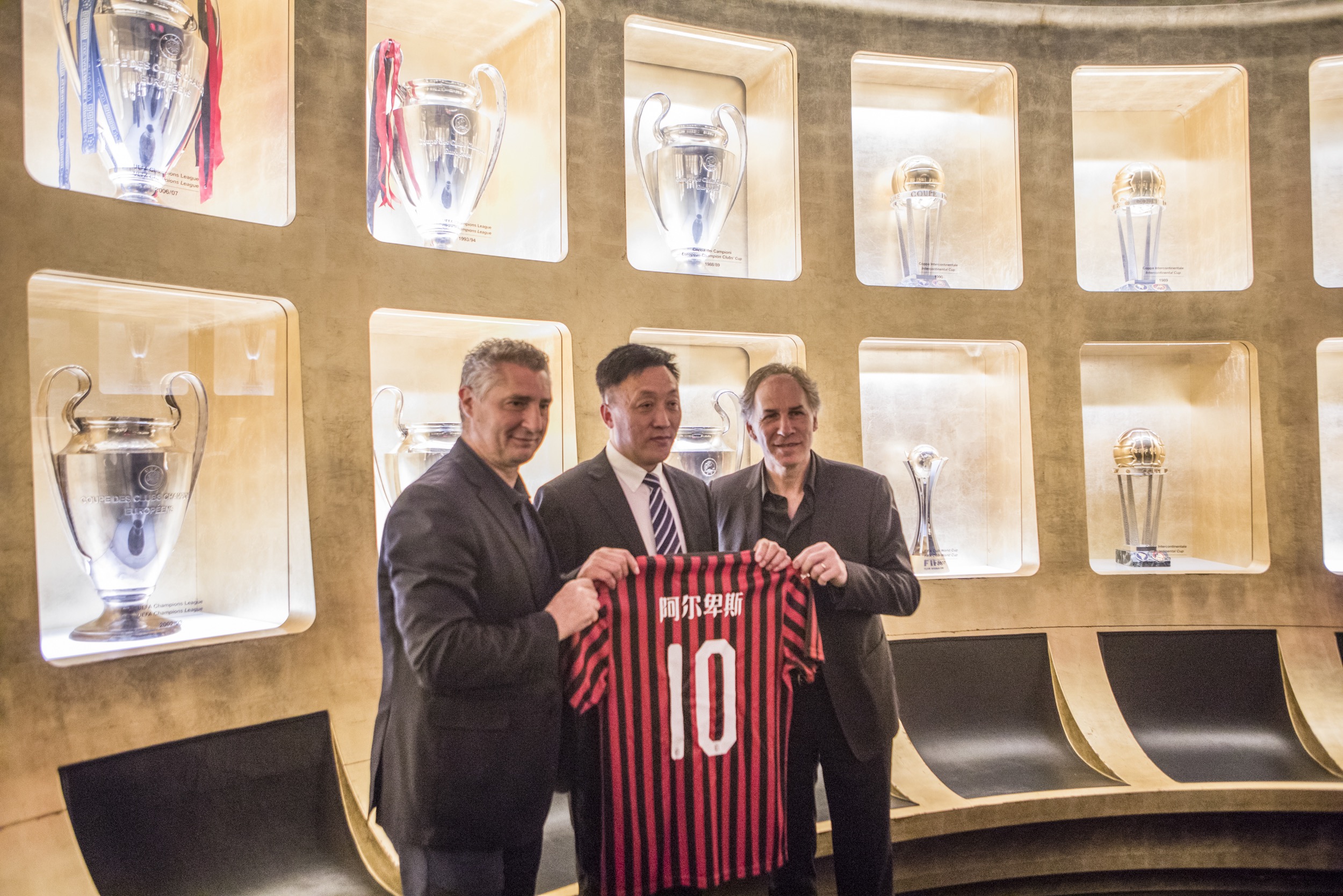 亚泰18岁中场武之程：我相信我们会在不久的将来回到中超（18岁亚泰中场武之程：坚信球队很快重返中超）