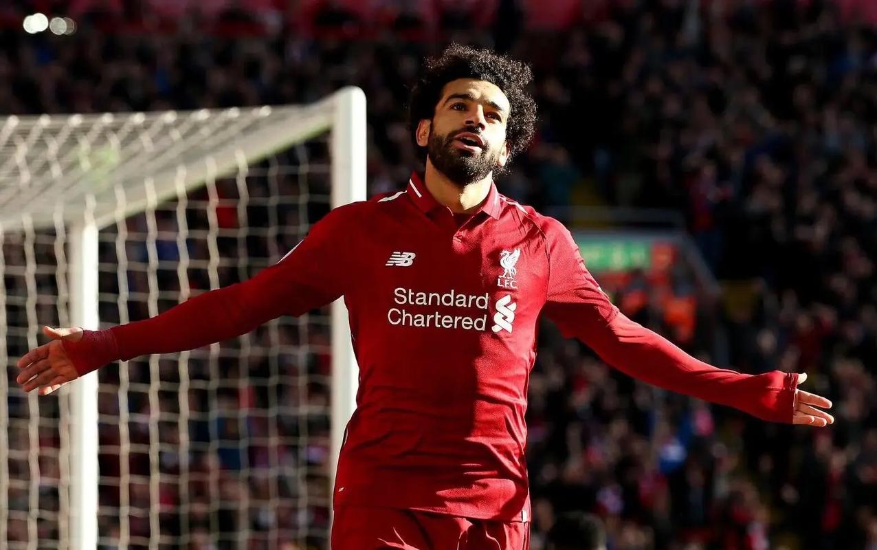 北青：36岁吴曦与上海申花续约1年，将随球队海外拉练（北青：36岁吴曦与申花续约一年 将随队赴海外拉练）