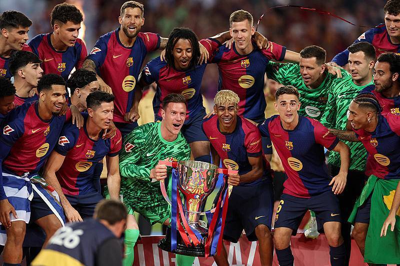 TA：因凡蒂诺被指控多次公开支持特朗普，违反FIFA政治中立义务（报道：因凡蒂诺被指多次公开支持特朗普，或违反FIFA政治中立义务）