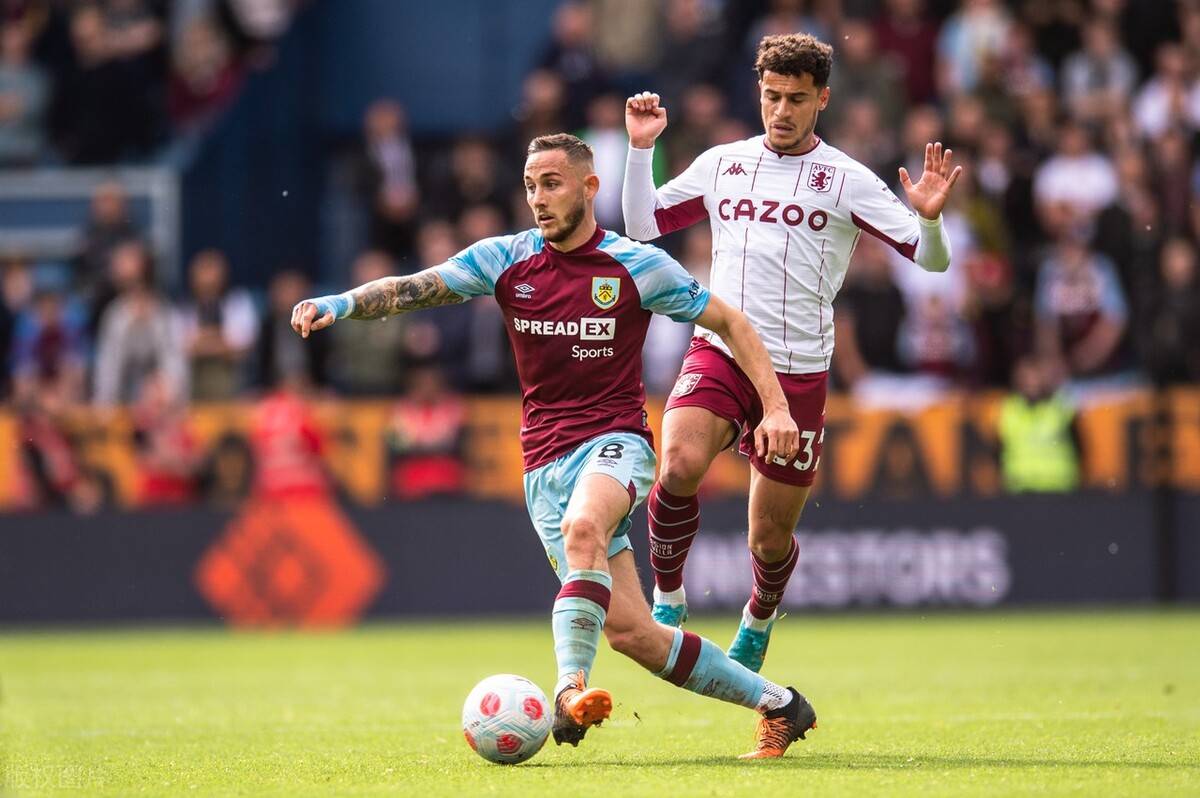 詹卢卡-曼奇尼：现在才11月，谈罗马争冠为时过早（詹卢卡-曼奇尼：如今仅11月，谈罗马夺冠尚早）