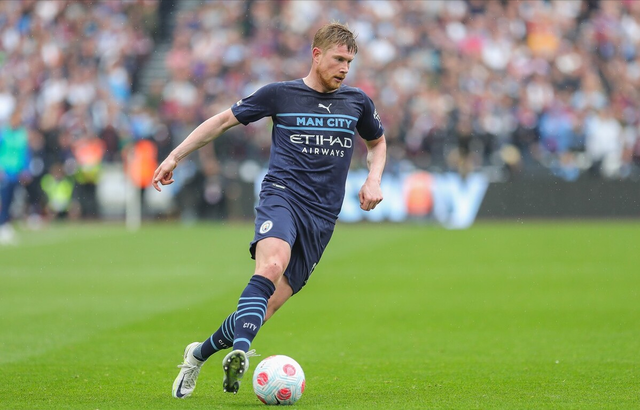 克罗斯评选历史最佳阵容：诺伊尔门将，马塞洛、拉姆...（克罗斯公布史上最佳11人：门将诺伊尔，后防马塞洛、拉姆…）