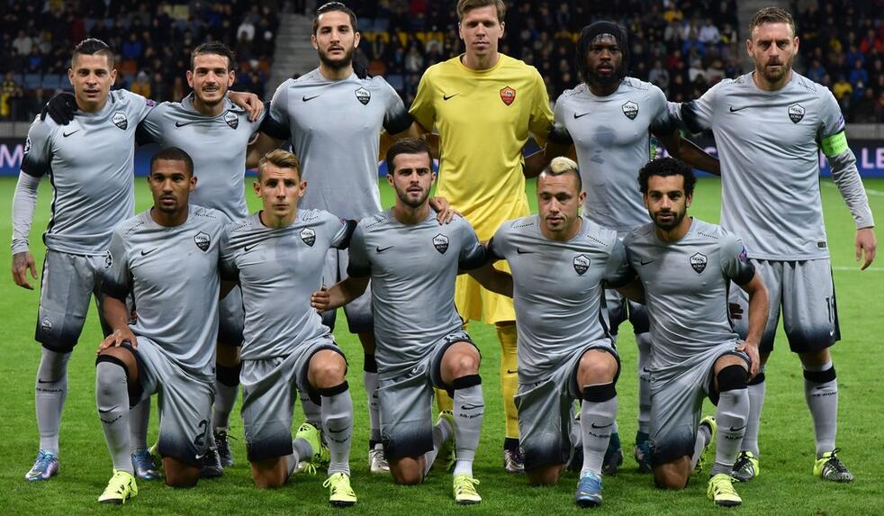 加西亚：处境艰难时是新教练组帮全队稳住心态，最终完成保级