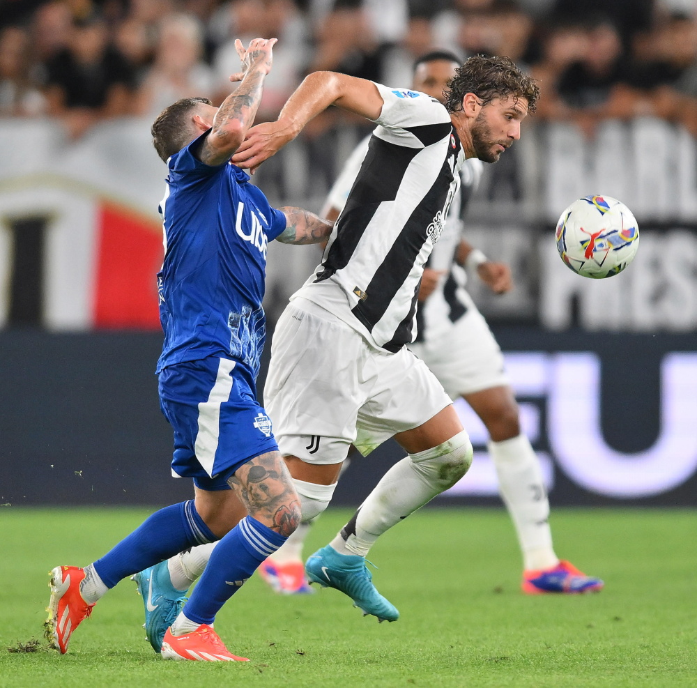 穆勒：过去与梅西交手的战绩确实不错，但历史战绩毫无意义（穆勒：曾在与梅西对决占优，但过去战绩不算数）