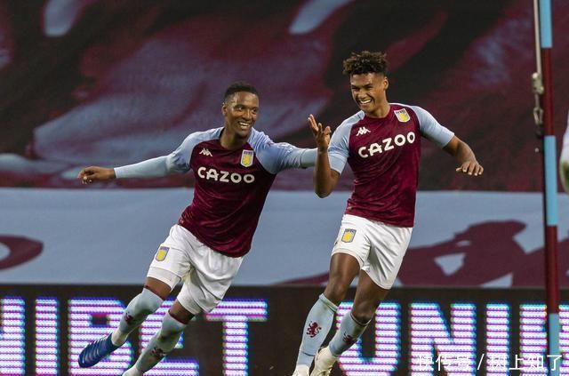 替补球员关键进球逆转比赛（替补建功助队上演逆转）