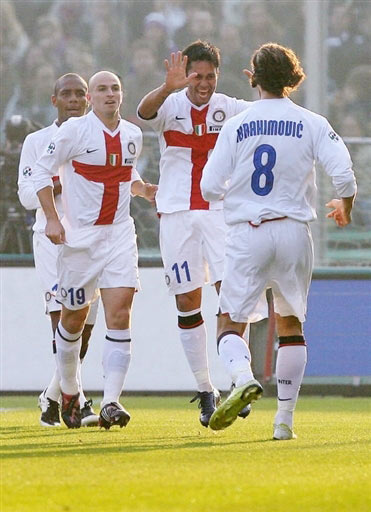 澳超前瞻：麦克阿瑟上轮意外失利，墨尔本胜利排名联赛垫底（澳超展望：麦克阿瑟上轮冷门告负，墨尔本胜利暂居榜尾）