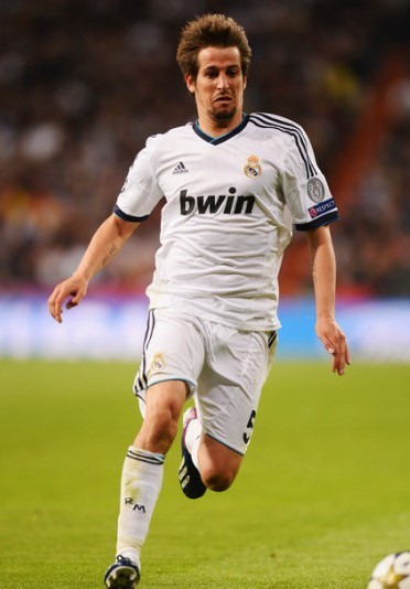 泪洒赛场！阿尔巴完美告别 迈阿密国际首夺MLS杯（泪别绿茵！阿尔巴谢幕圆满 迈阿密国际加冕首座MLS冠军）