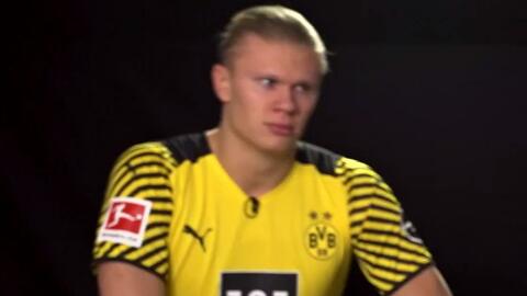 点射得分，凯文-迪克斯成为历史首位在德甲进球的印尼球员（凯文-迪克斯点球破门，成德甲史上首位进球的印尼球员）