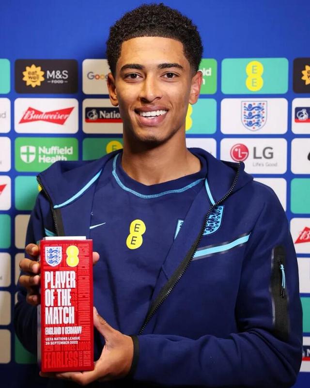 埃梅里：维拉正在与埃利奥特进行谈判，球员冬窗可能离队（埃梅里：维拉已与埃利奥特展开谈判，球员或于冬窗离队）