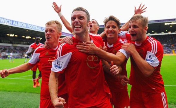 迈阿密国际vs纽约城首发：梅西领衔，苏亚雷斯替补（迈阿密国际对阵纽约城首发出炉：梅西率队出战，苏亚雷斯坐镇替补席）