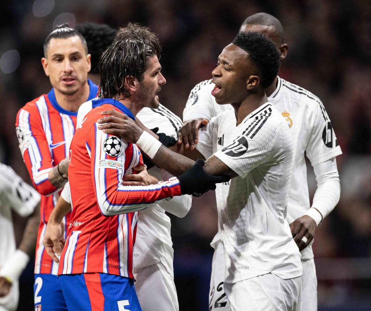 斯基拉：莫拉塔左大腿内收肌严重受伤，预计明年3月才能复出（斯基拉：莫拉塔左大腿内收肌重伤，预计明年3月方能复出）