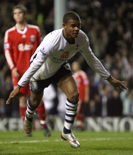 意甲战报：霍伊伦双响，伊尔迪兹破门，那不勒斯2-1尤文（意甲快讯：霍伊伦梅开二度，伊尔迪兹建功，那不勒斯2比1力克尤文）