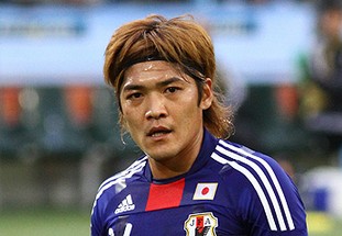 博洛尼亚vs克雷莫内塞：奥尔索利尼、胡安-米兰达首发，瓦尔迪、奥代罗出战（博洛尼亚对阵克雷莫内塞：奥尔索利尼、胡安-米兰达先发，瓦尔迪、奥代罗出场）