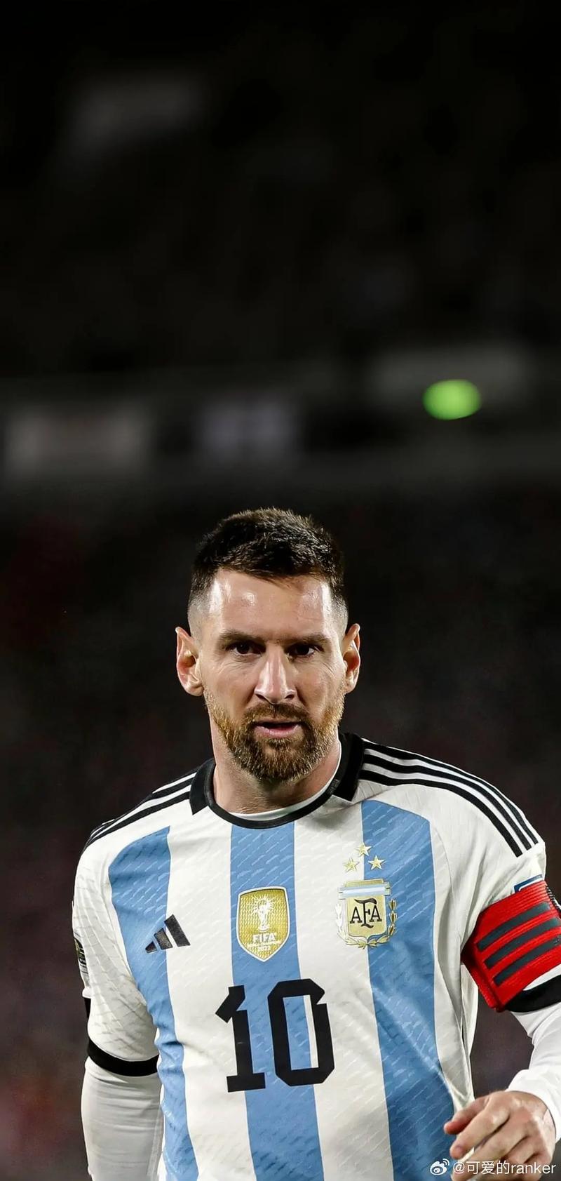 诺坎普建筑师之子：家父不会喜欢新诺坎普，这歪曲了建筑的本质（诺坎普原建筑师之子：父亲不会认可新诺坎普，已背离建筑本质）